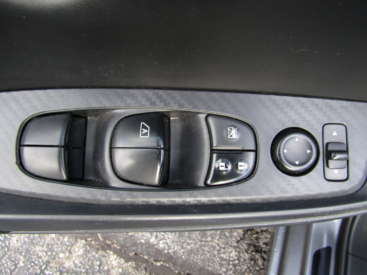 Used 2022 Nissan Sentra SV w/ Trunk Package image 11