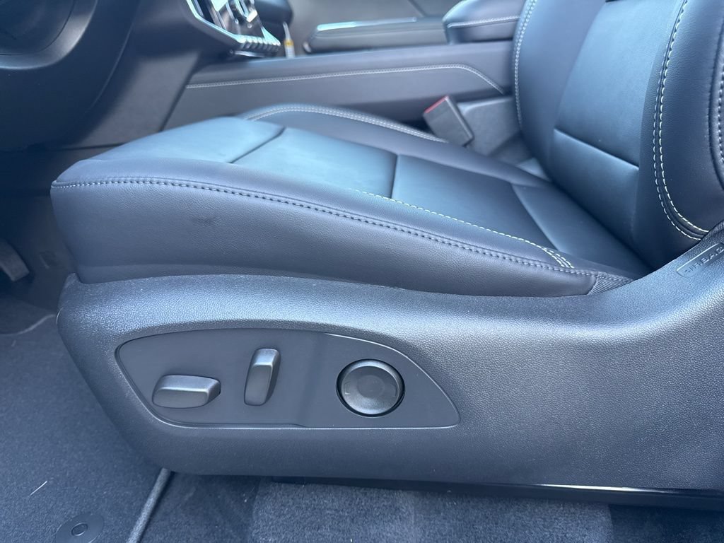New 2026 GMC Acadia Elevation w/ Black Edition FWD image 19