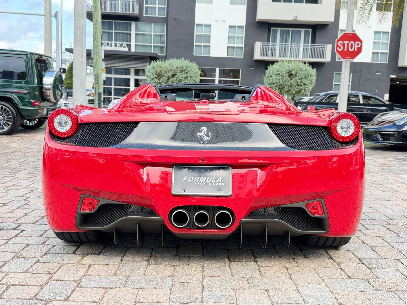 Used 2015 Ferrari 458 Spider RWD image 20