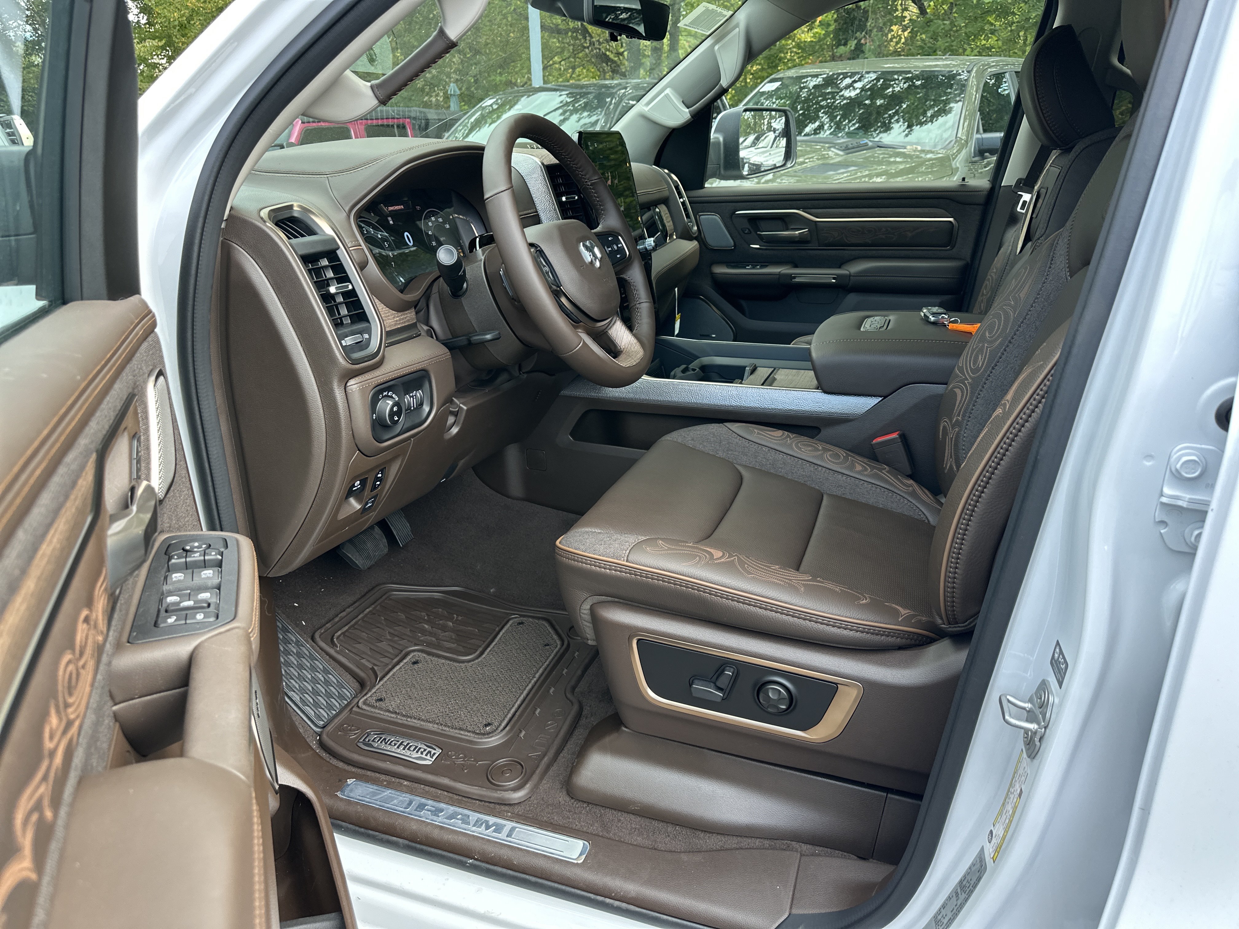 New 2027 RAM 1500 Longhorn AWD/4WD image 29