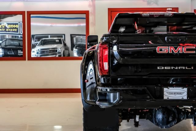 Used 2023 GMC Sierra 3500 Denali w/ Denali Ultimate Package AWD/4WD image 41