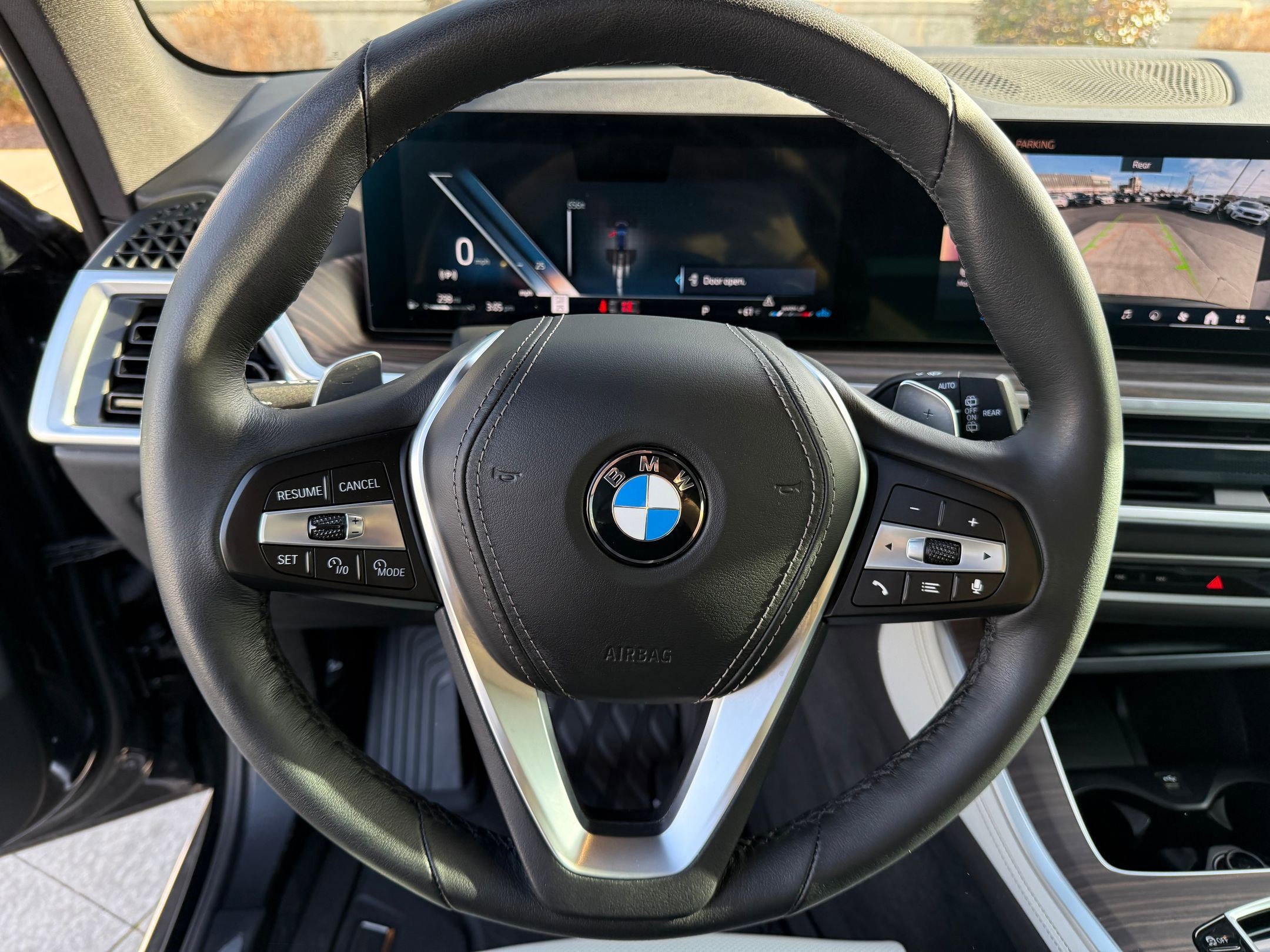 Used 2025 BMW X5 sDrive40i w/ Premium Package image 18