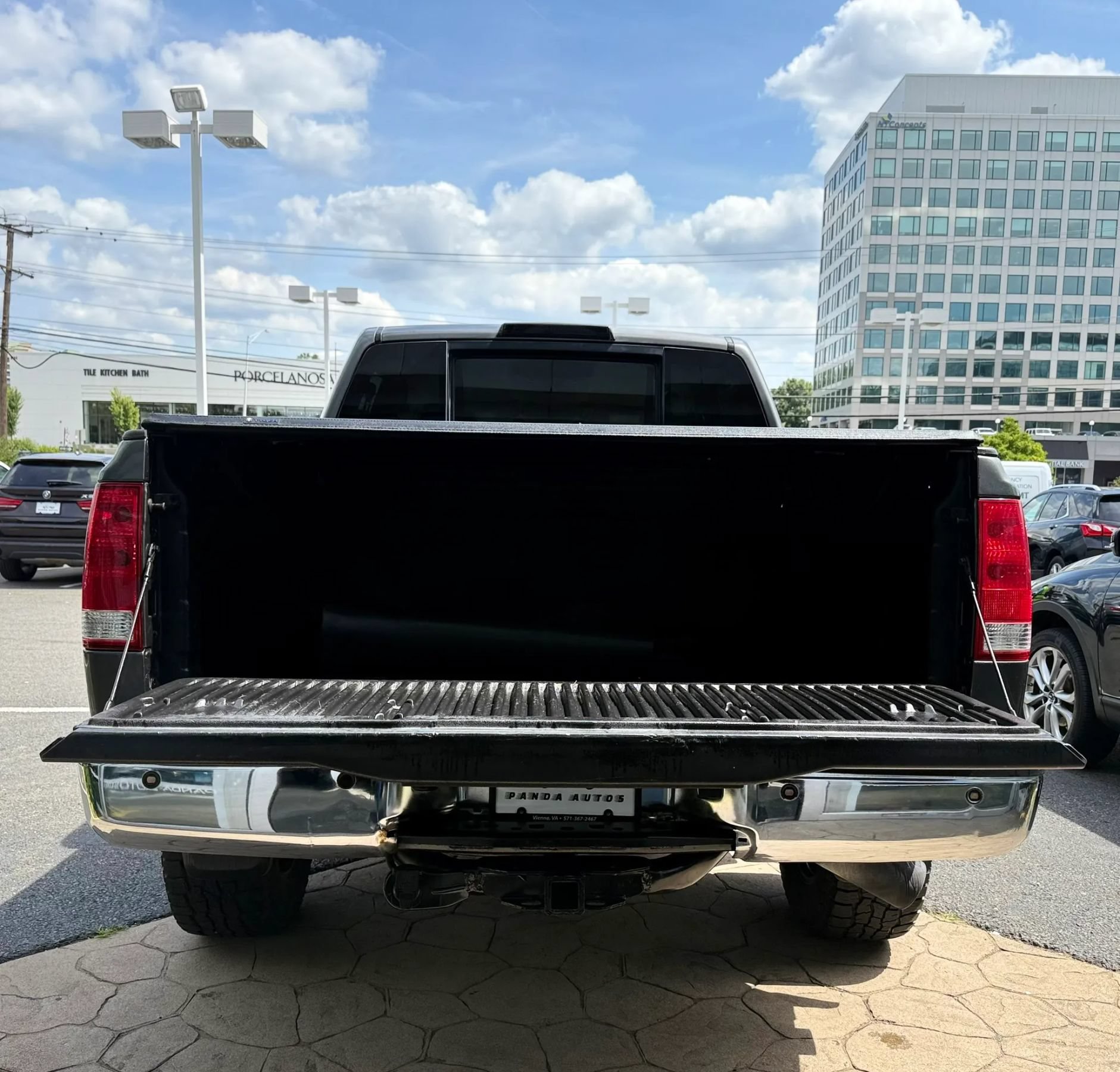 Used 2008 Nissan Titan SE AWD/4WD image 35