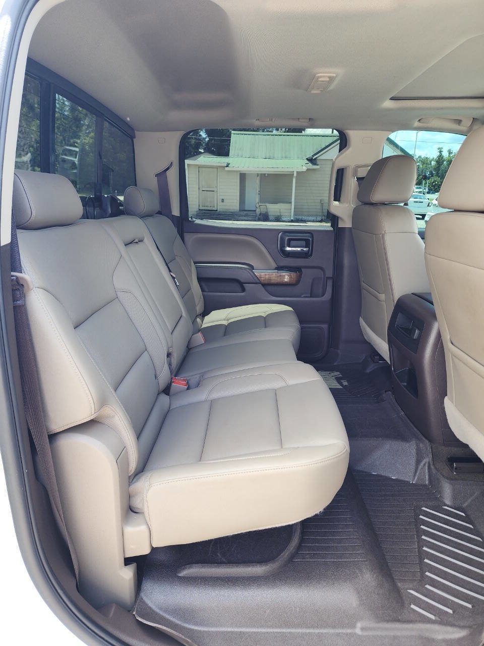 Used 2017 GMC Sierra 1500 SLT image 35