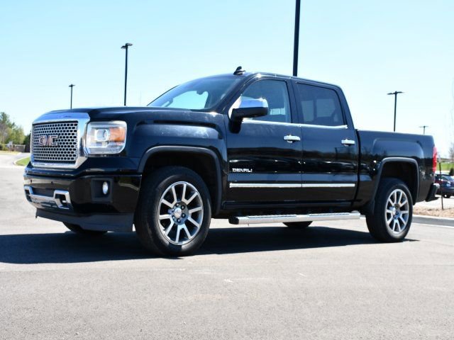 Used 2015 GMC Sierra 1500 Denali w/ Driver Alert Package image 3