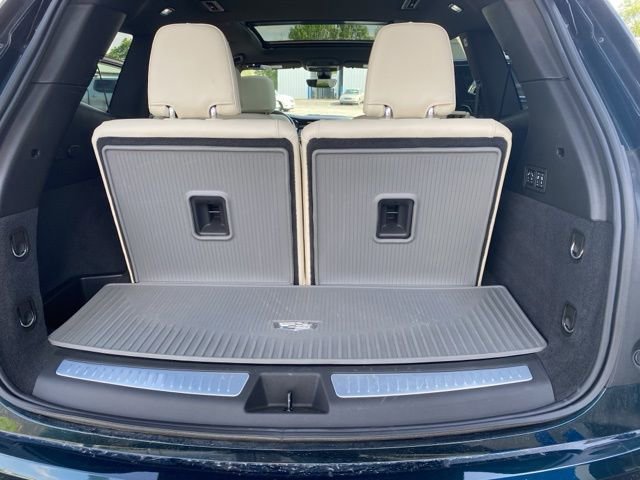 Used 2024 Cadillac XT6 Sport w/ Technology Package AWD/4WD image 31