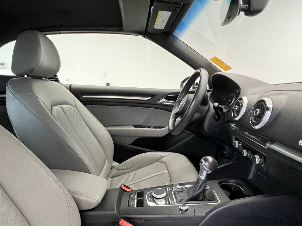 Used 2019 Audi A3 2.0T Premium Plus w/ Premium Plus Package FWD image 10