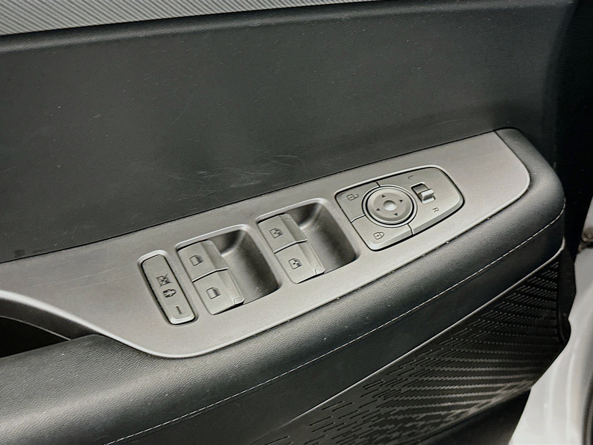 Used 2025 Hyundai Palisade SEL image 15