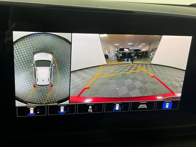 Used 2024 Buick Encore GX Avenir w/ Avenir Technology Package AWD/4WD image 9