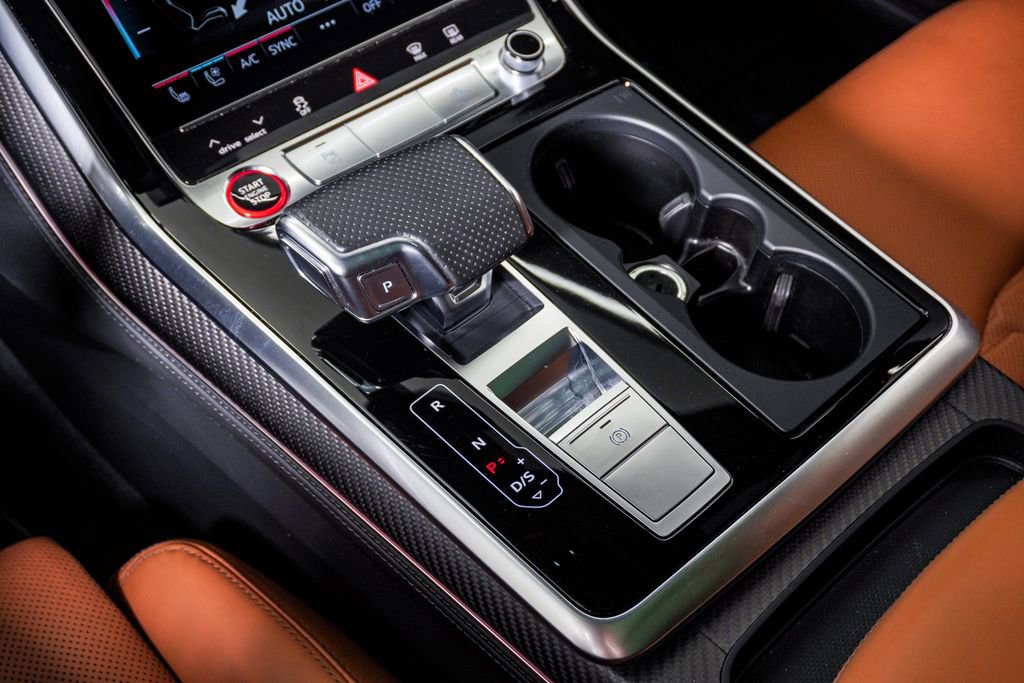 Used 2021 Audi RS Q8 w/ Carbon Optic Package image 25