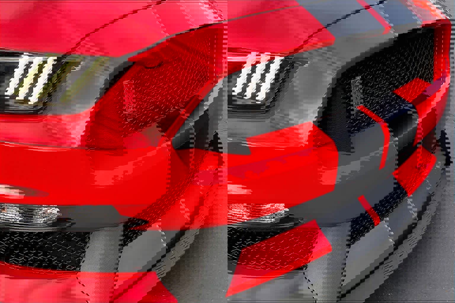 Used 2017 Ford Mustang Shelby GT350 image 32