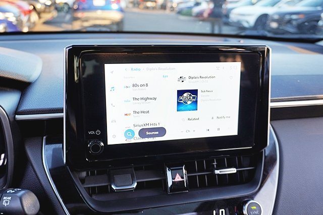 Used 2023 Toyota Corolla Cross XLE w/ Convenience Package image 24