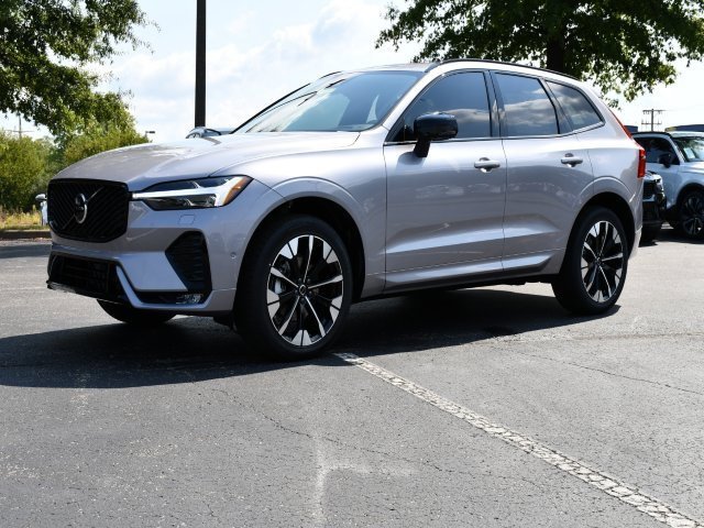 New 2026 Volvo XC60 B5 Plus w/ Protection Package Premier image 3