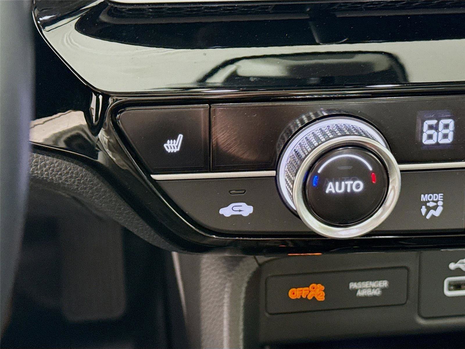 Used 2023 Honda Civic Touring image 16