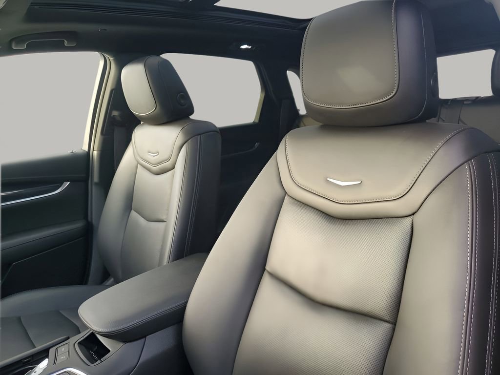 Certified 2023 Cadillac XT5 Premium Luxury image 27