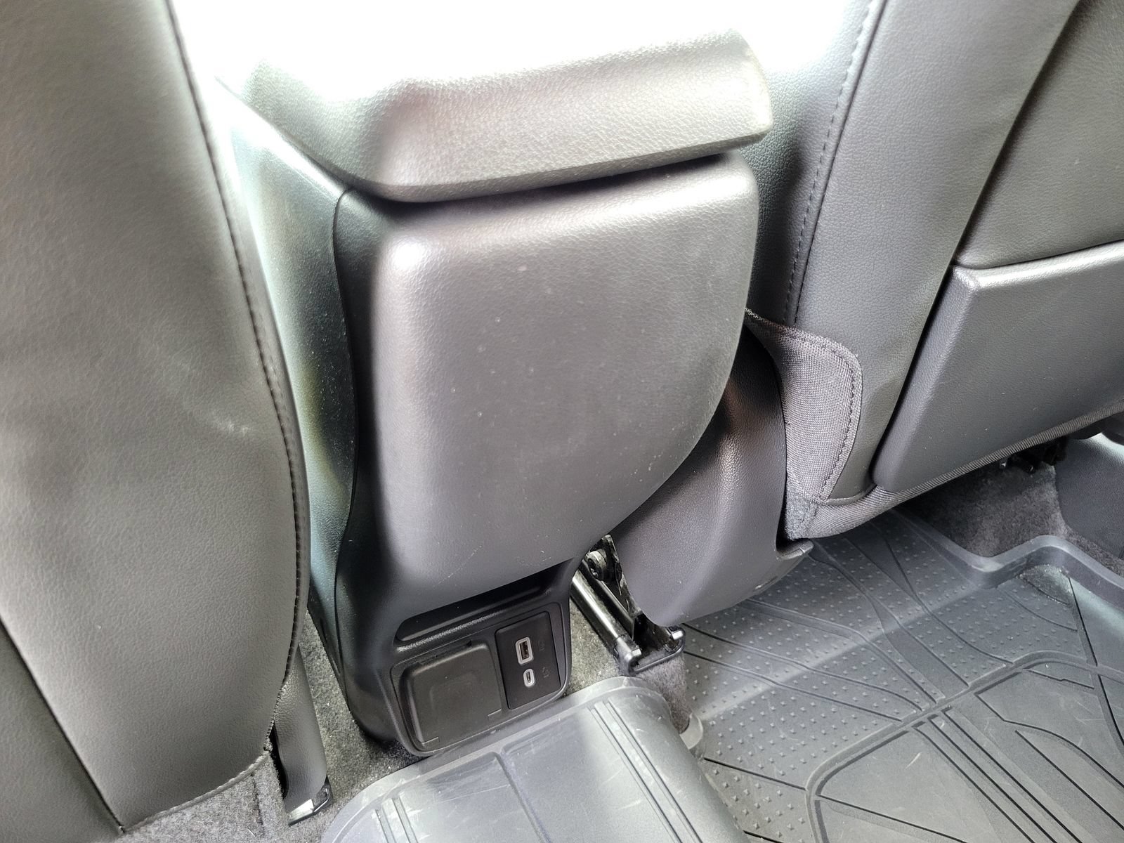 Used 2024 Chevrolet TrailBlazer ACTIV w/ Convenience Package AWD/4WD image 29