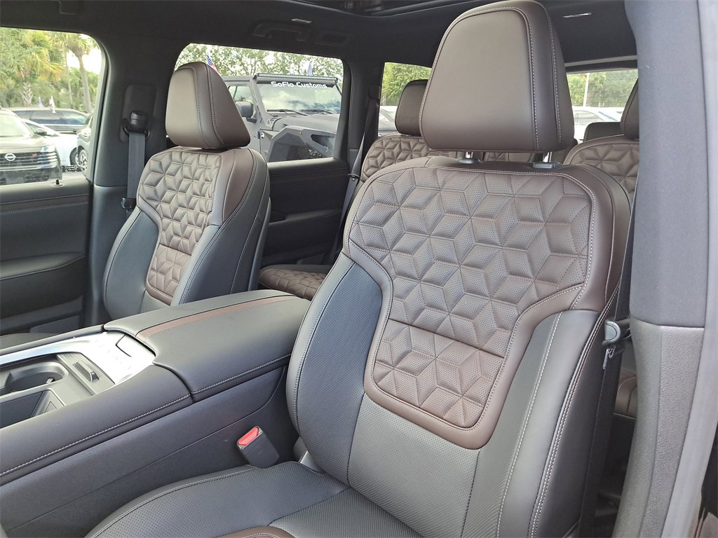 New 2026 Nissan Armada Platinum Reserve image 21