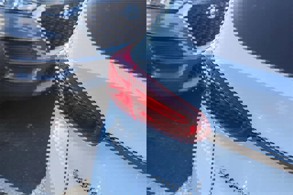 Certified 2020 Hyundai Santa Fe Limited image 8