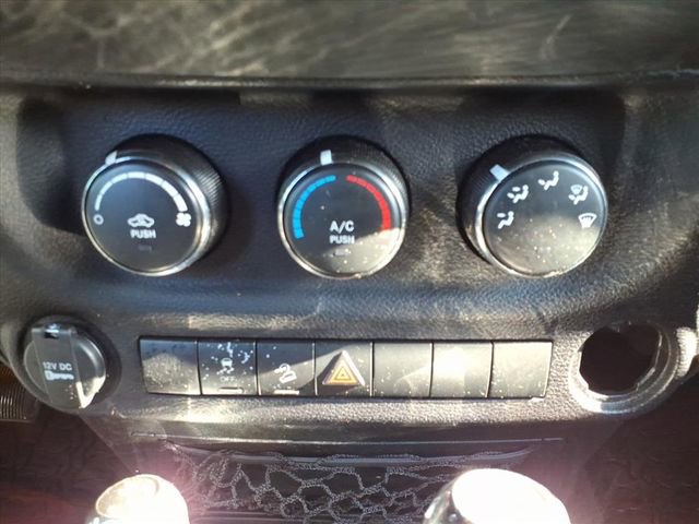 Certified 2018 Jeep Wrangler Unlimited Sport image 21