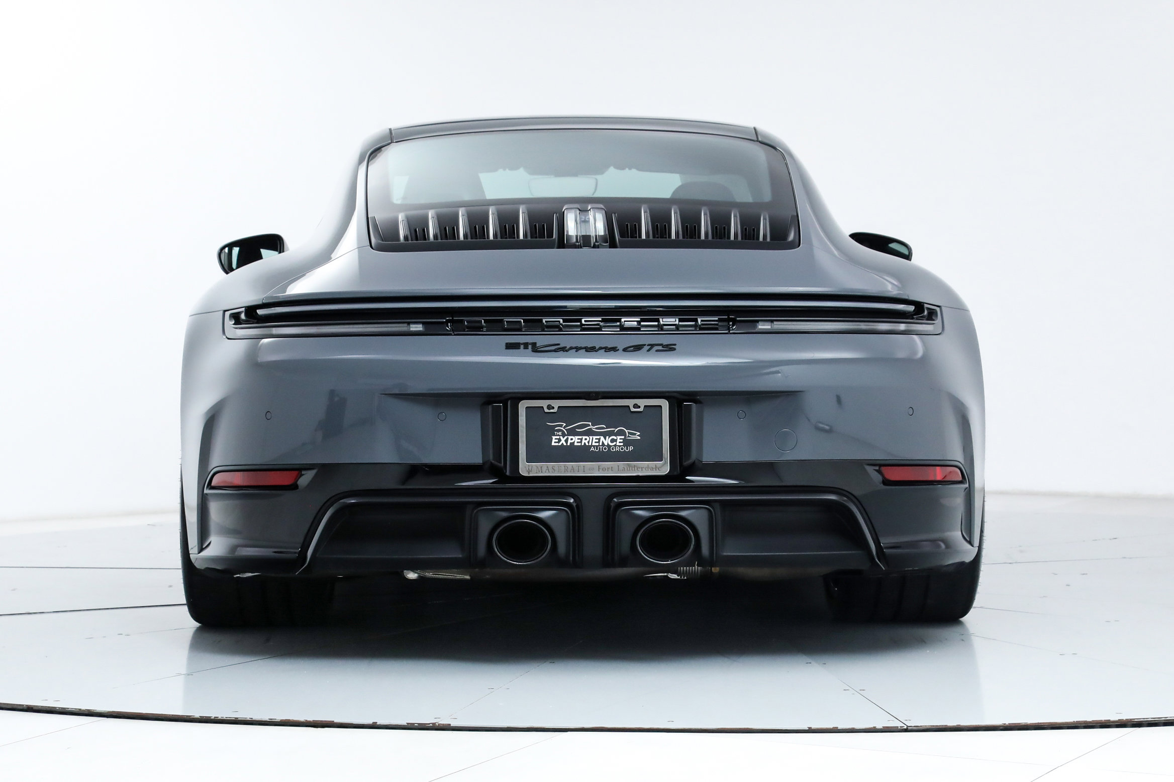 Used 2025 Porsche 911 Carrera GTS image 4