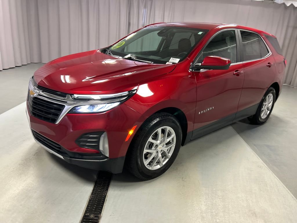 Used 2024 Chevrolet Equinox LT w/ LPO, Floor Liner Package image 3