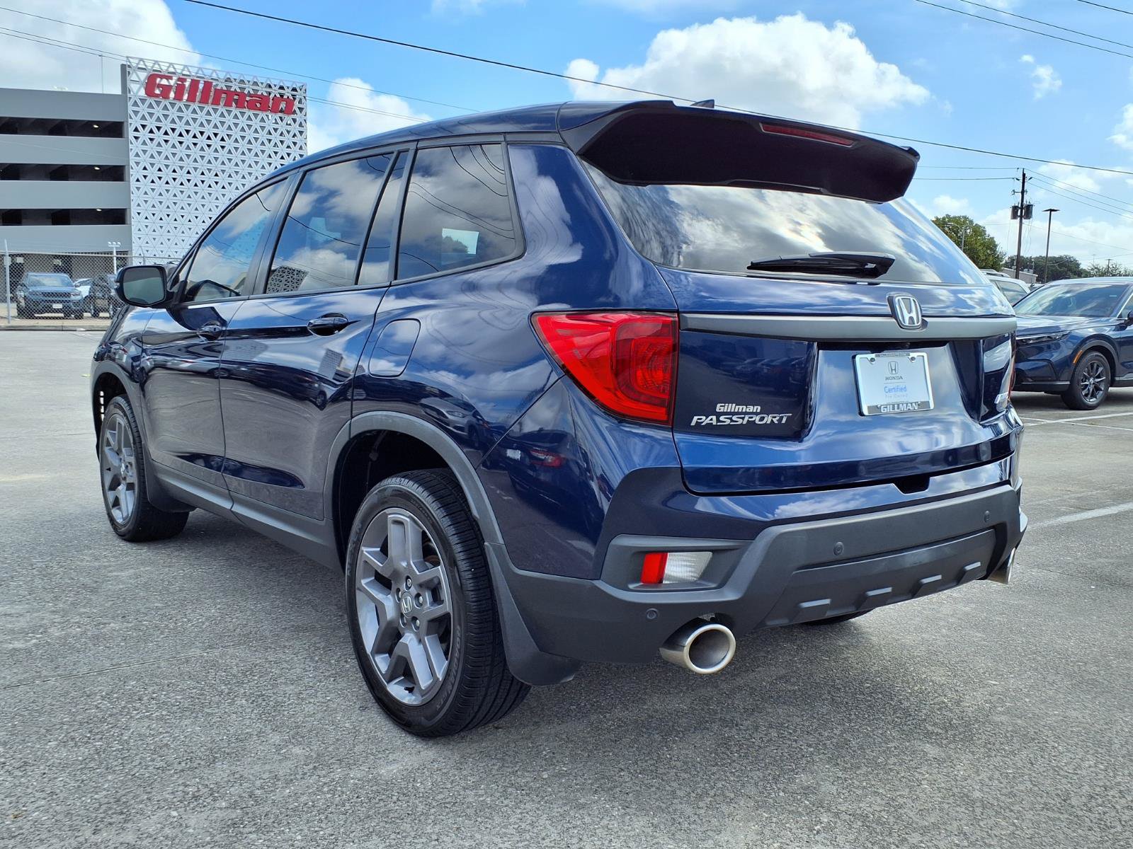 Used 2023 Honda Passport EX-L image 3