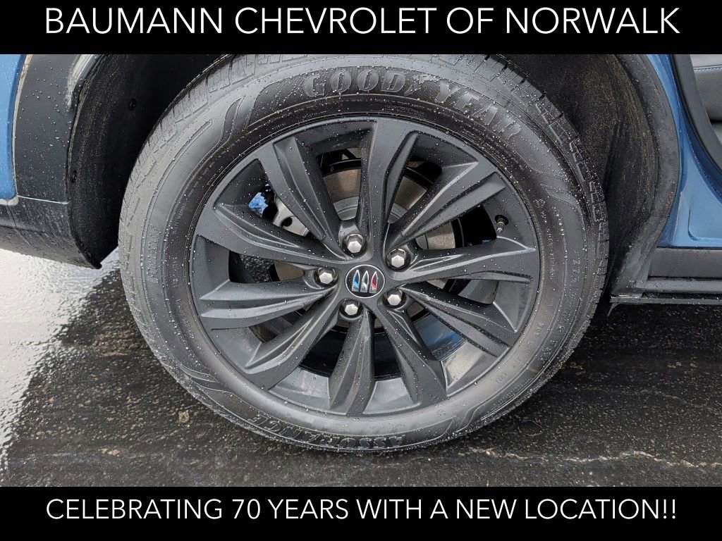 Used 2024 Buick Envista Sport Touring w/ Convenience I Package image 16