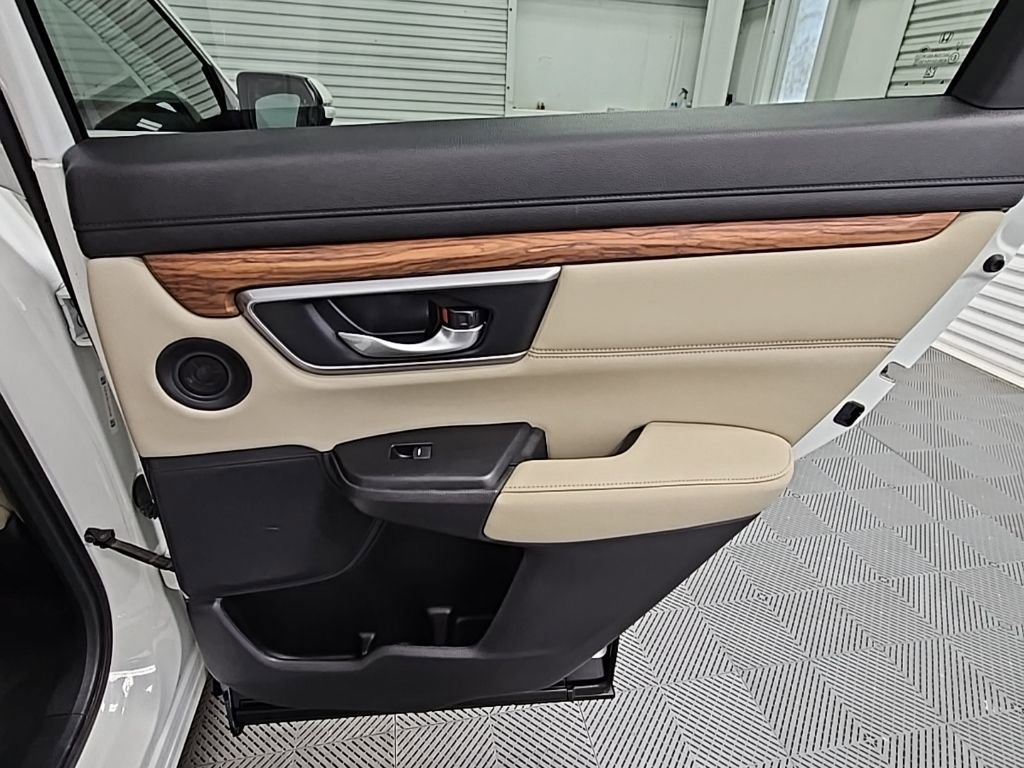 Used 2018 Honda CR-V EX-L image 36