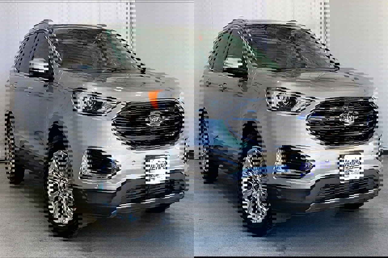 Used 2022 Ford Edge Titanium image 34