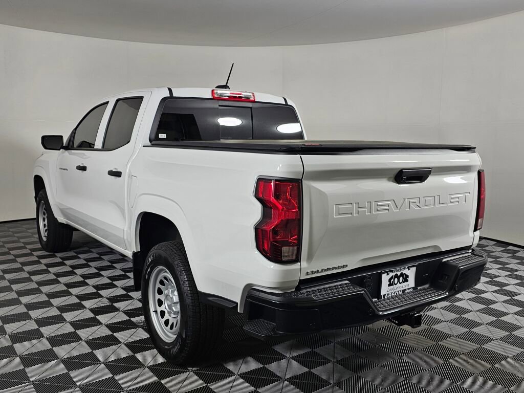 Used 2024 Chevrolet Colorado W/T w/ Safety Package image 5