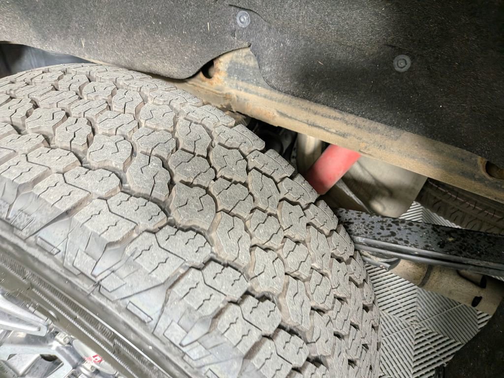 Used 2021 GMC Sierra 1500 AT4 w/ AT4 Value Package image 13