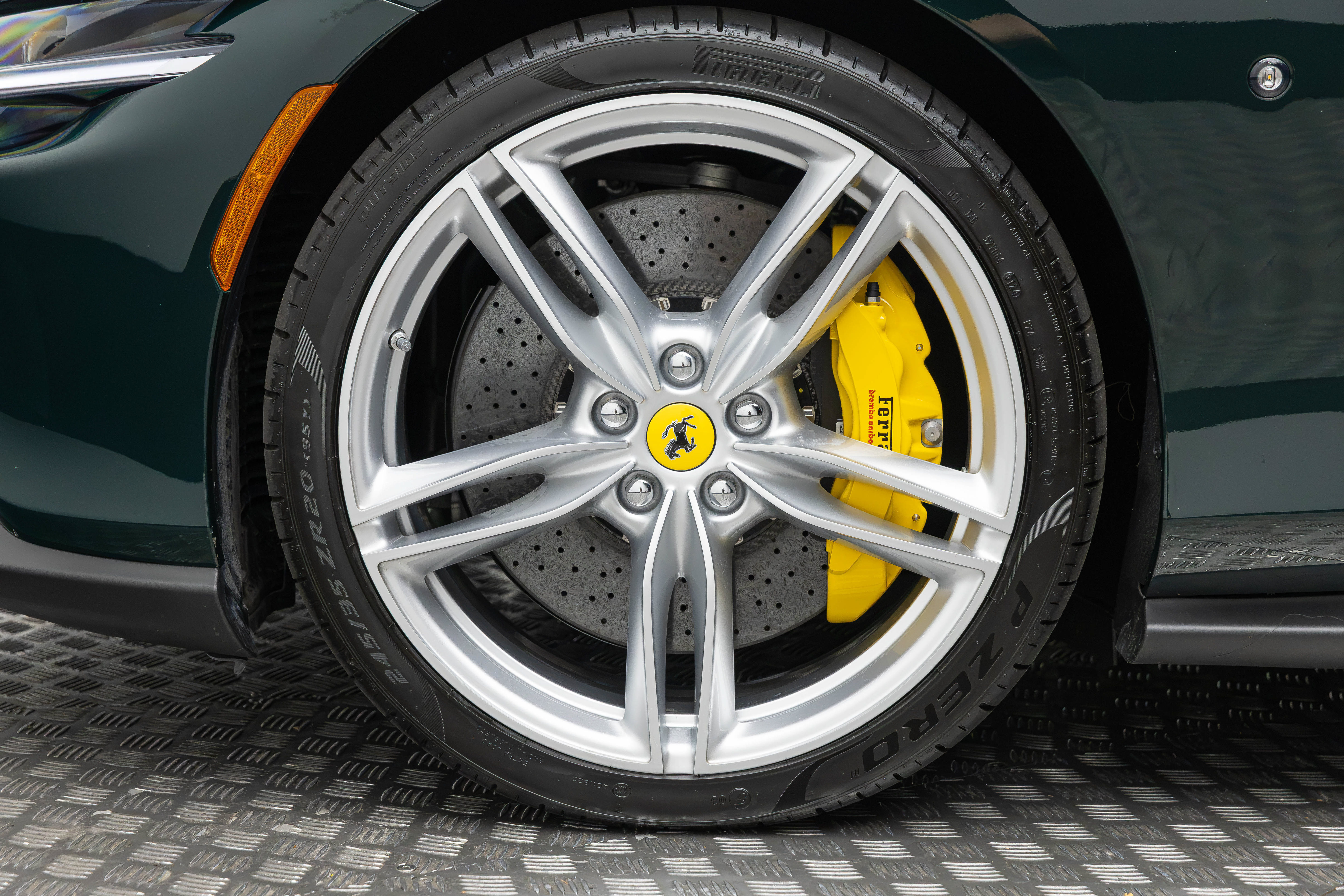 Certified 2025 Ferrari Roma Spider RWD image 50