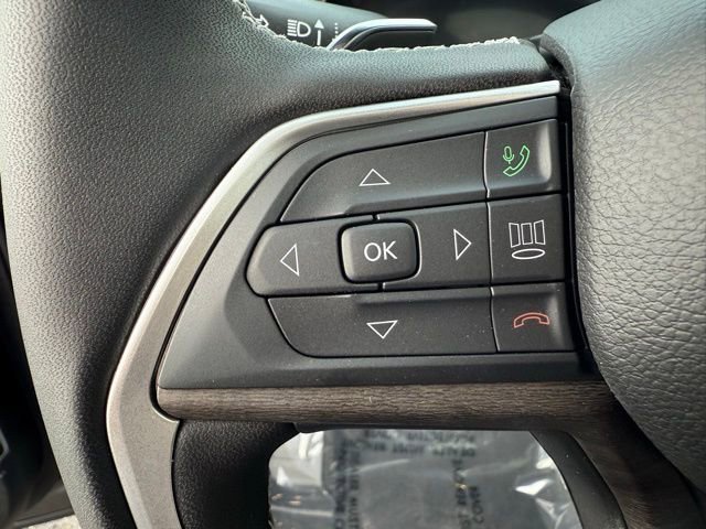 New 2025 Jeep Grand Cherokee Limited w/ Luxury Tech Group II image 16