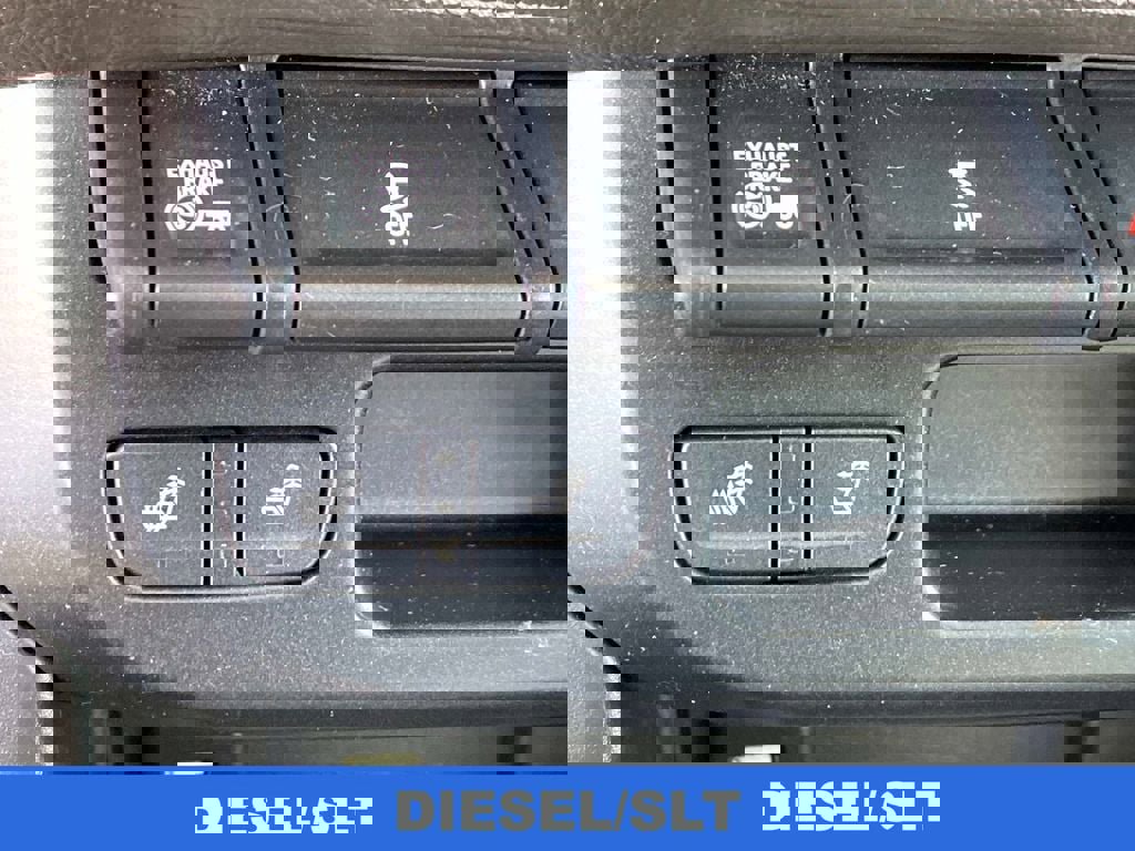 Used 2016 GMC Canyon SLT w/ Driver Alert Package image 15