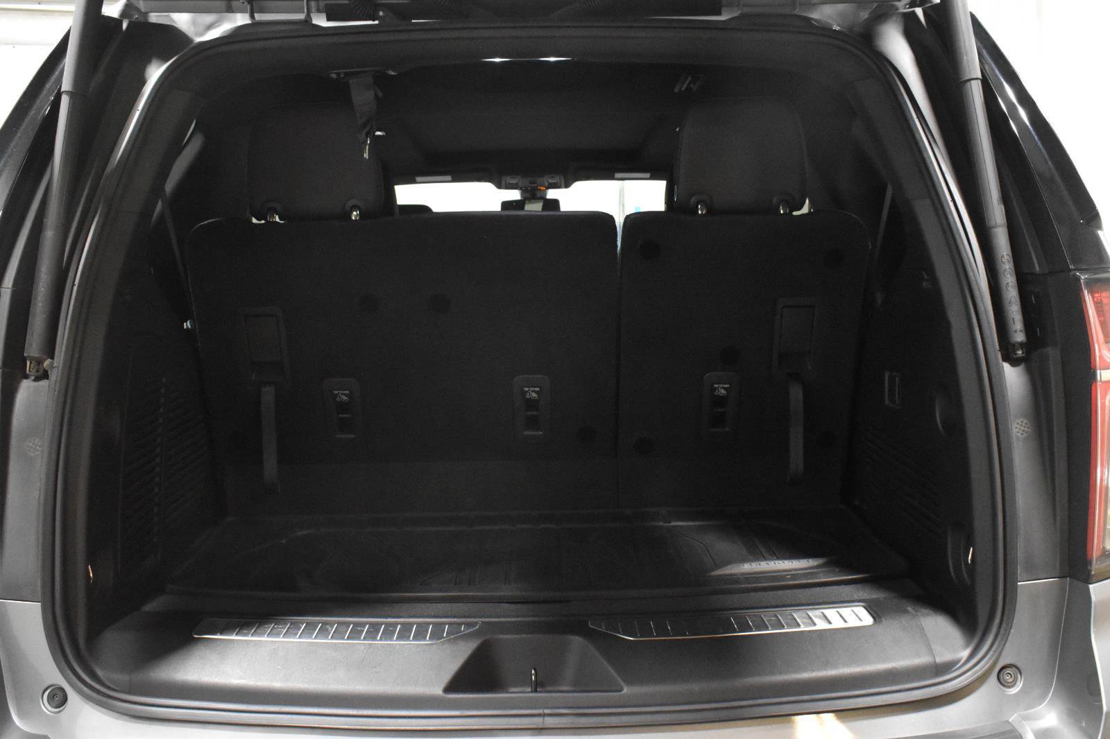 Used 2021 Chevrolet Tahoe Z71 AWD/4WD image 30