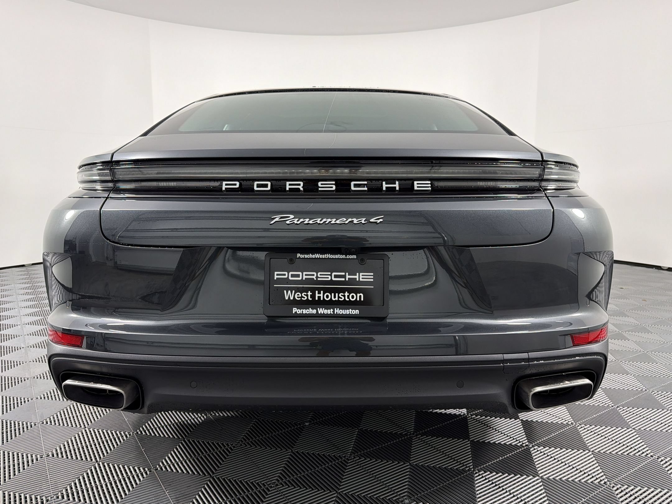 New 2026 Porsche Panamera 4 AWD/4WD image 8
