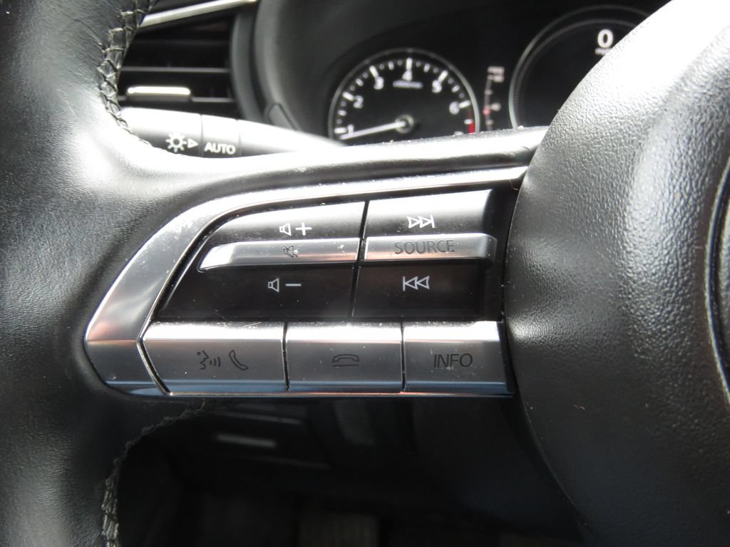 Used 2021 MAZDA CX-30 AWD 2.5 S w/ Premium Package image 22