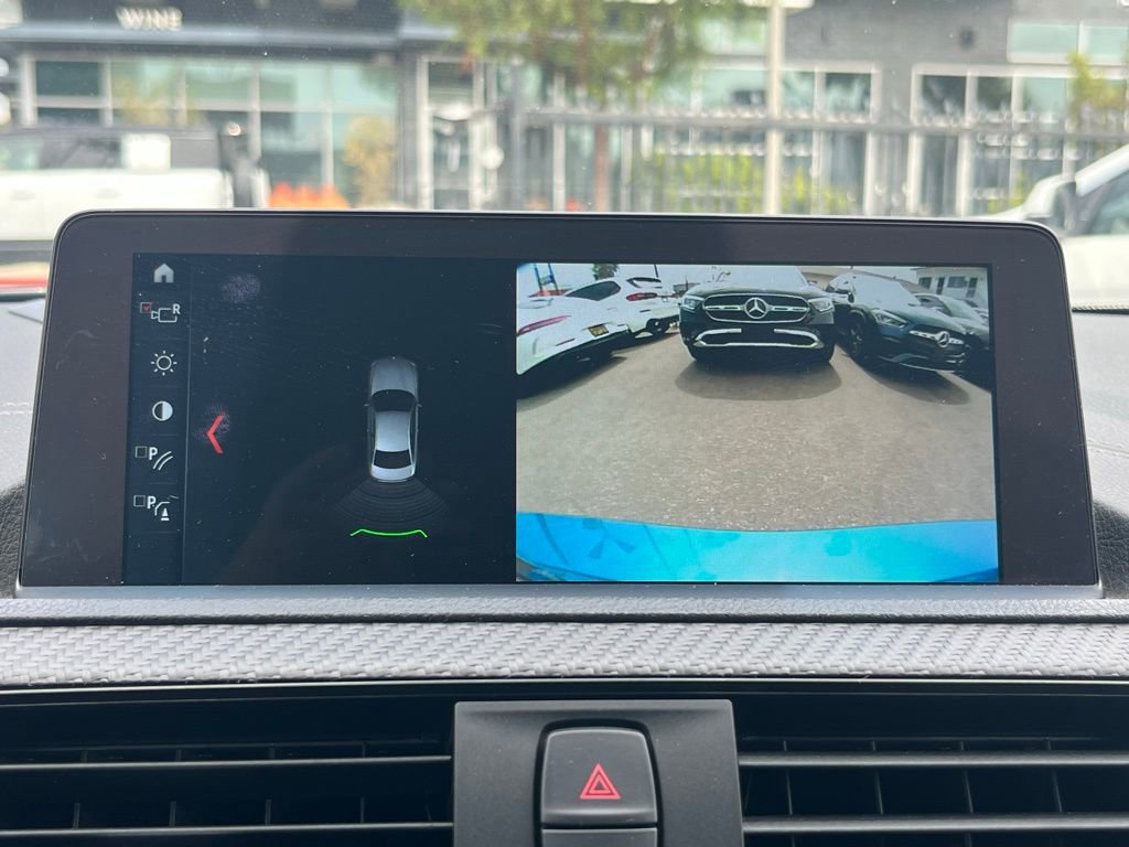 Used 2018 BMW M2 image 19