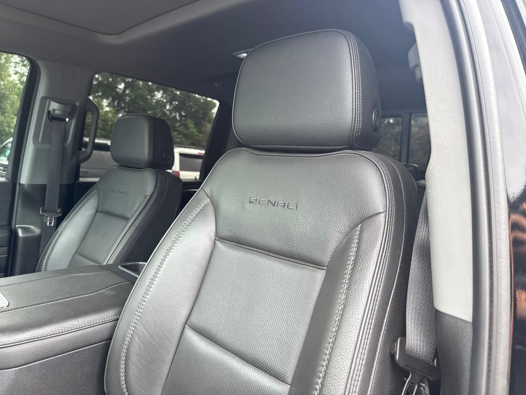 Used 2024 GMC Sierra 2500 Denali w/ Denali Reserve Package AWD/4WD image 14