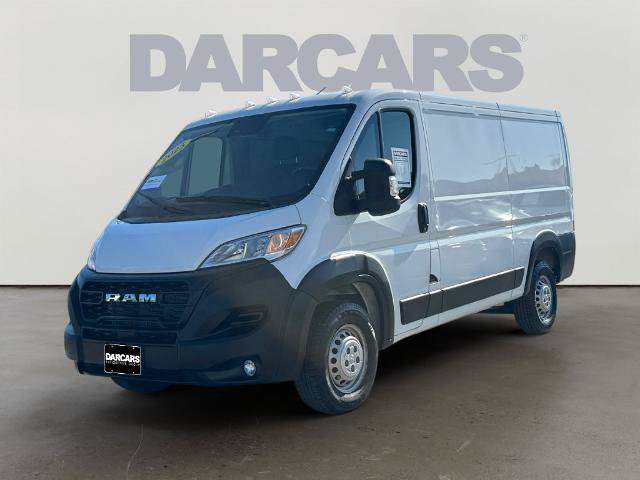 Used 2025 RAM ProMaster 2500 w/ Convenience Group FWD image 3