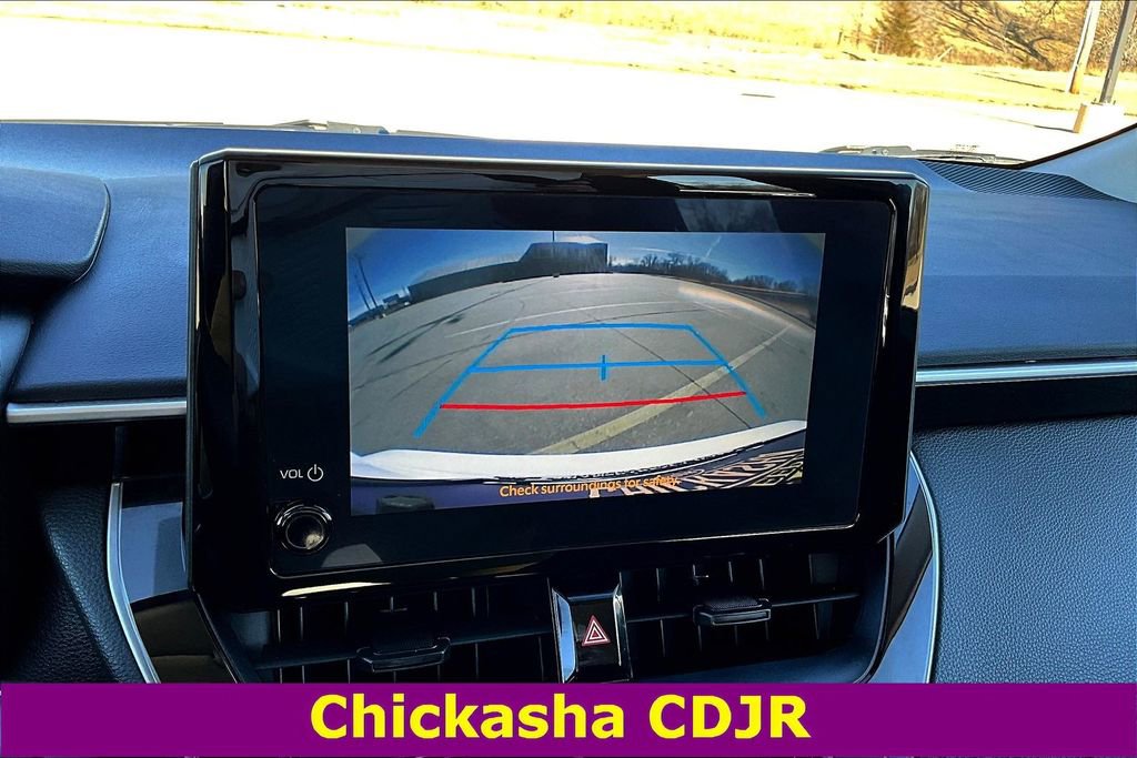 Used 2024 Toyota Corolla LE image 14