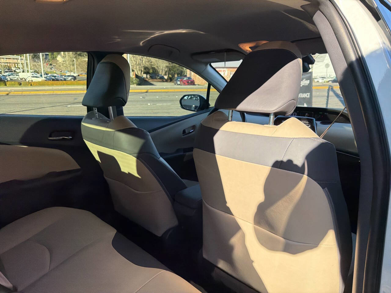 Used 2017 Toyota Prius Four Touring image 22