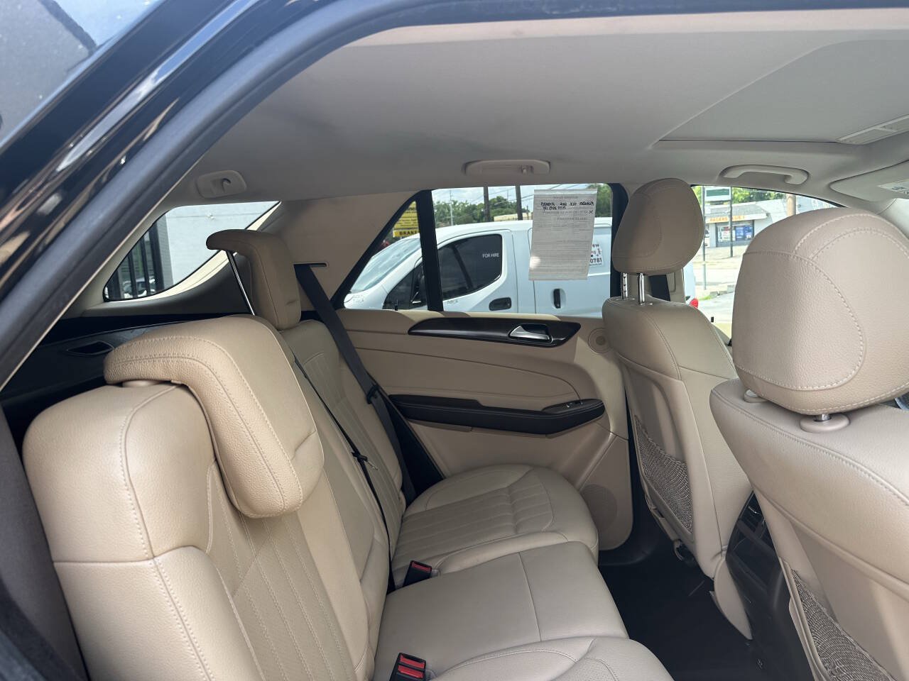 Used 2016 Mercedes-Benz GLE 350 4MATIC w/ Premium Package image 12