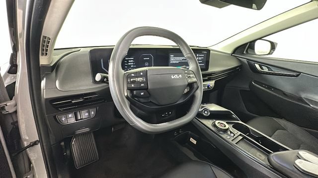 Used 2025 Kia EV6 Light AWD/4WD image 13