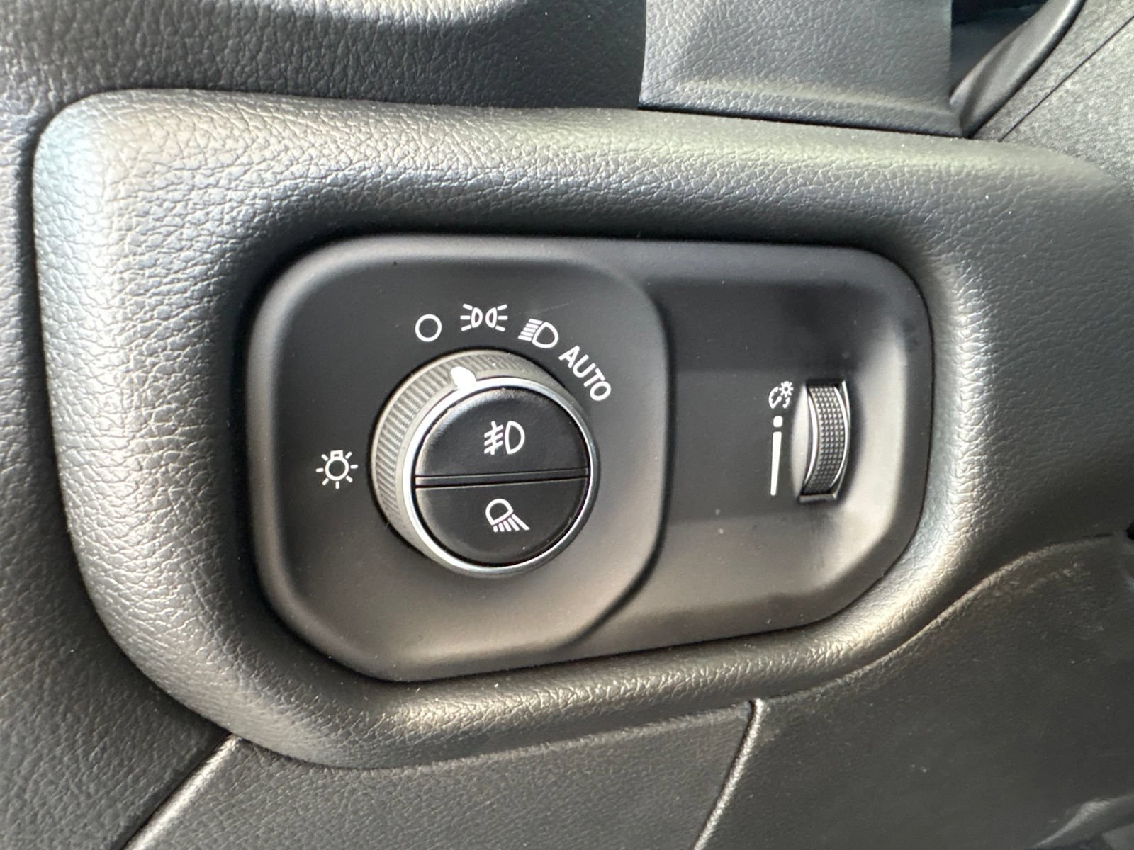 New 2026 RAM 3500 Tradesman AWD/4WD image 12