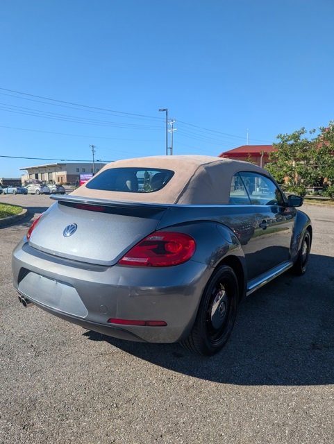 Used 2013 Volkswagen Beetle 2.5 image 6