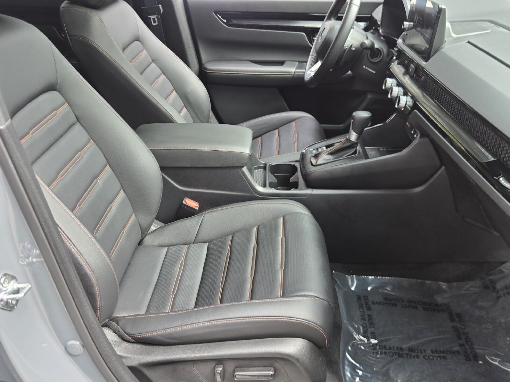 Used 2026 Honda CR-V Sport Touring image 17