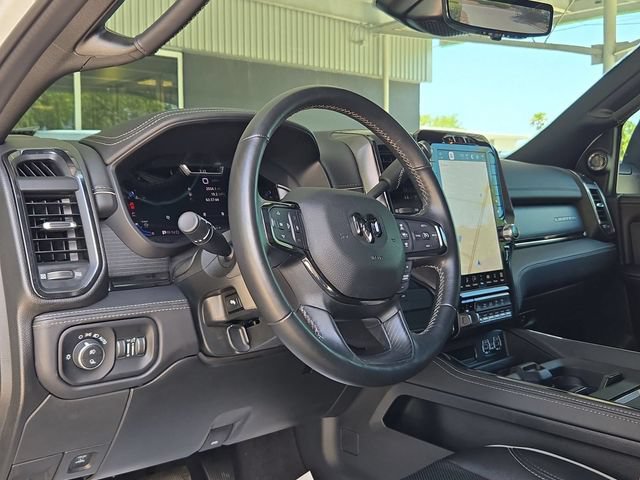 Used 2024 RAM 2500 Limited AWD/4WD image 11