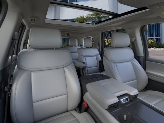 New 2026 Ford Expedition Active AWD/4WD image 10