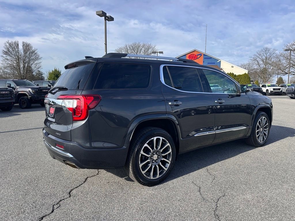 Used 2021 GMC Acadia Denali w/ Denali Ultimate Package image 9